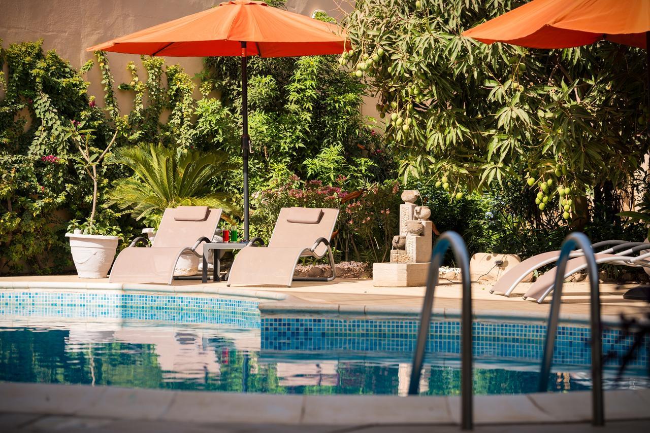 Villa Renaissance Ngor Exterior photo